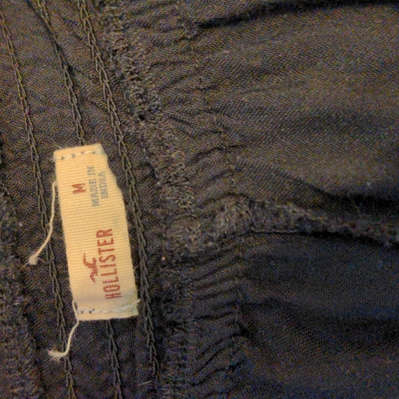 Hollister elastic waist soft shorts - Picture 2 of 7